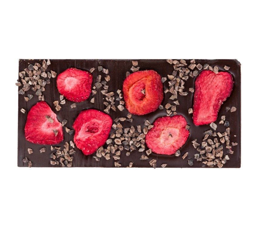 Valentijn chocoladereep - aardbei en cacao nibs